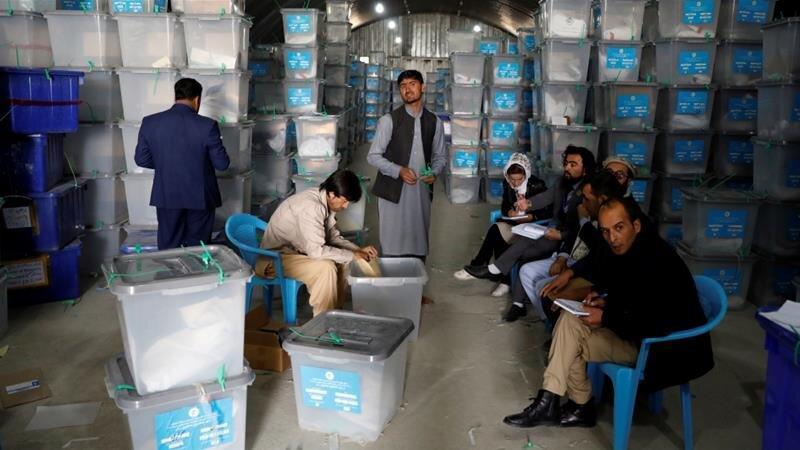 آراء در افغانستان بار دیگر شمرده می شوند آراء در افغانستان بار دیگر شمرده می شوند
