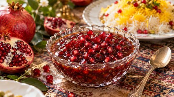طرز تهیه ترشی انار؛ ساده و فوری در 30 دقیقه