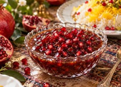طرز تهیه ترشی انار؛ ساده و فوری در 30 دقیقه